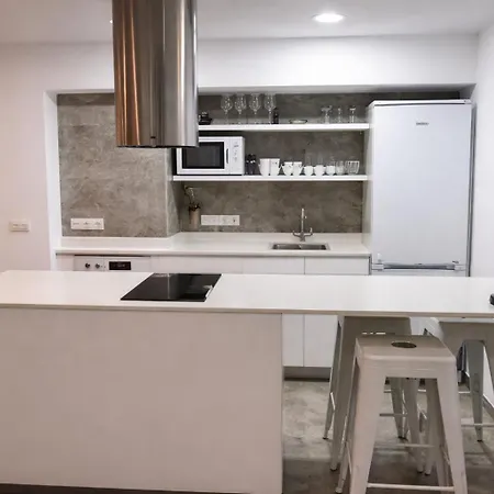 Apartman Tres Carabelas Con Wifi Y Netflix Cádiz
