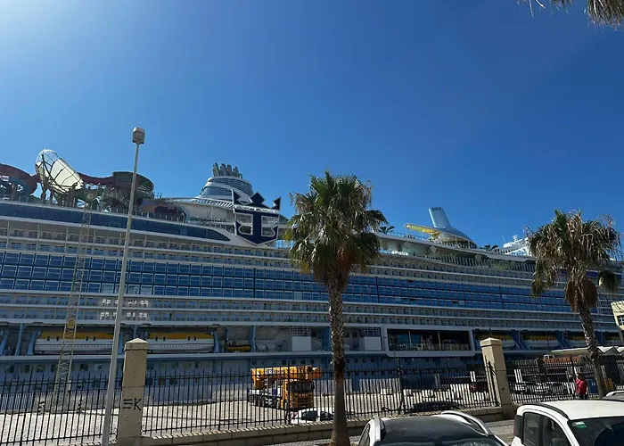 Tres Carabelas Con Wifi Y Netflix Cádiz