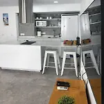 Apartment Tres Carabelas Con Wifi Y Netflix Cádiz