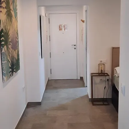 Tres Carabelas Con Wifi Y Netflix * Cádiz