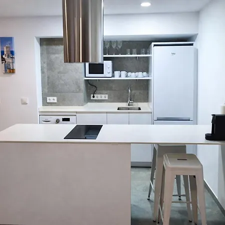 Tres Carabelas Con Wifi Y Netflix * Cádiz